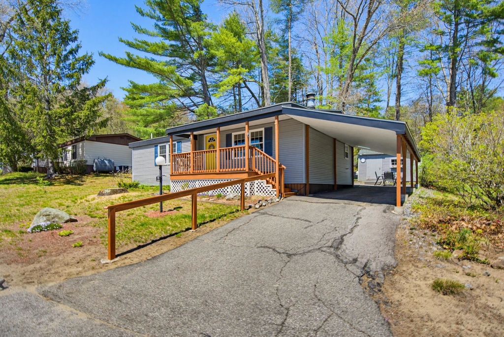 Photo of 55 Roger Road, Goffstown, NH 03045 (MLS # 5088387)