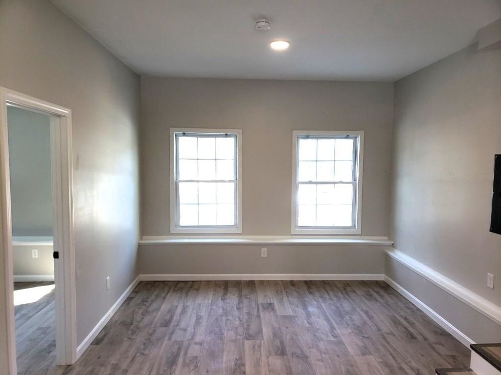 Photo of 2 Bancroft Road, Londonderry, NH 03053 (MLS # 5079342)