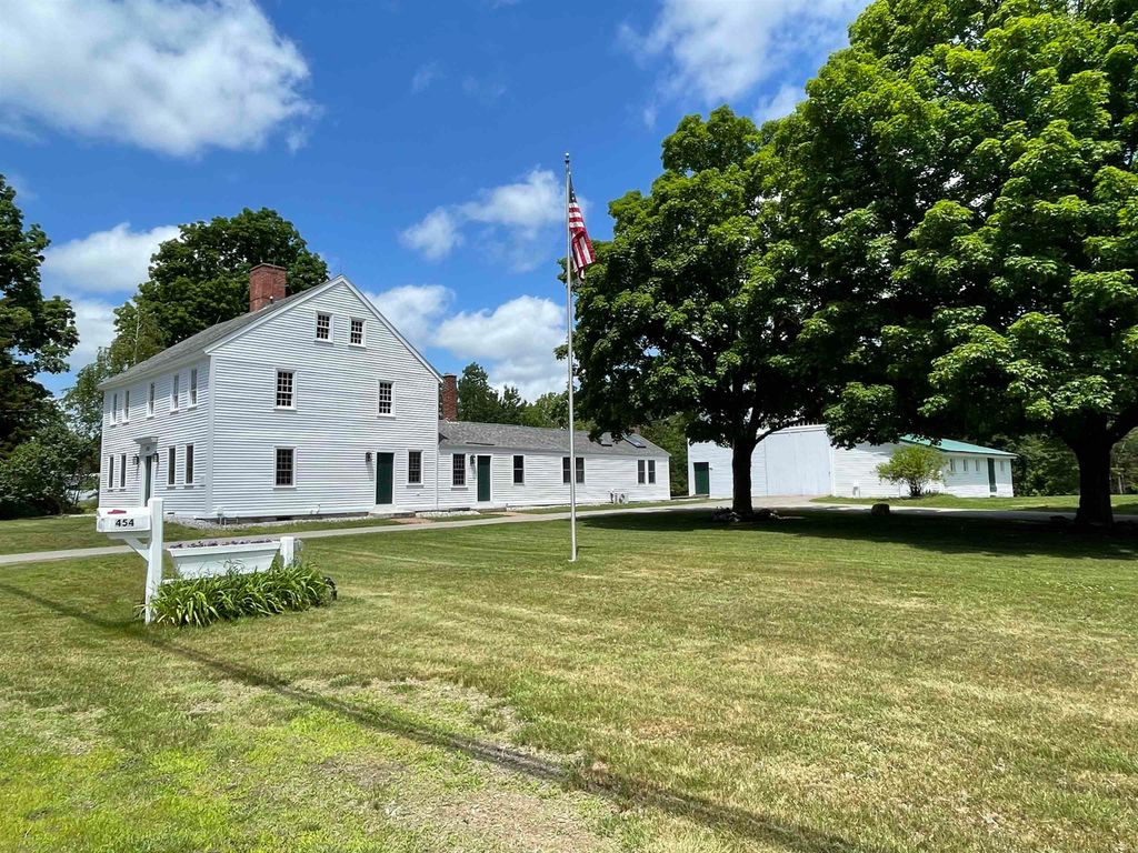 Photo of 454 Main Street, Fremont, NH 03044 (MLS # 5070637)