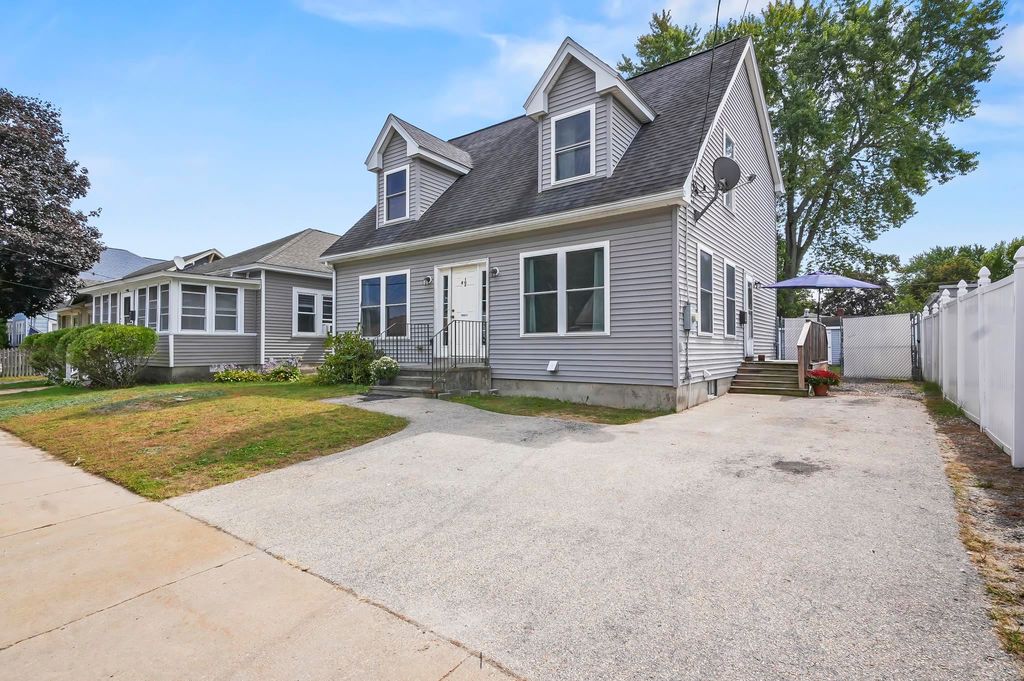 Photo of 412 Haines Street, Nashua, NH 03060 (MLS # 5061946)