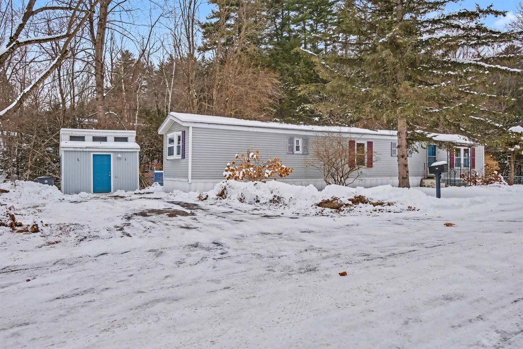 Photo of 21 Vindale Road, Hooksett, NH 03106 (MLS # 5071850)