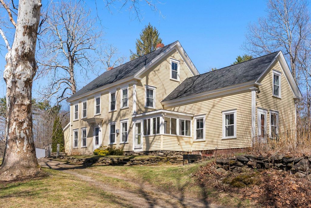 Photo of 67 Demeritt Avenue, Lee, NH 03861 (MLS # 5083805)