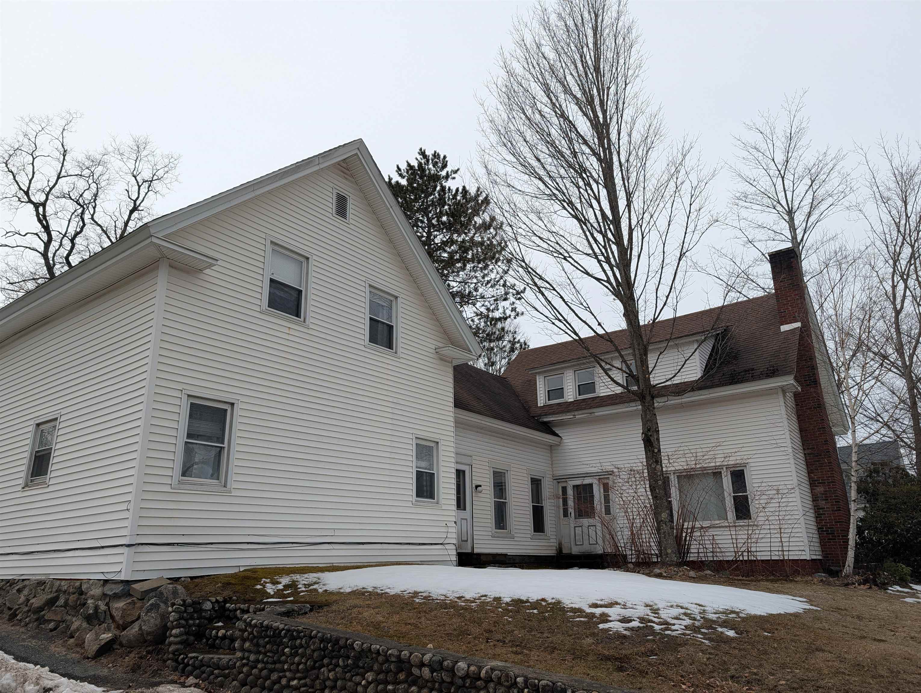 Photo 1 of 16 — 73 Highland Street, Plymouth, NH 03264