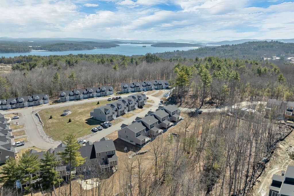 Photo of 98 Brook Hill #98, Meredith, NH 03253 (MLS # 5083090)