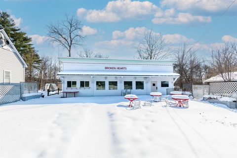 192 US RTE 5N Fairlee VT 05045