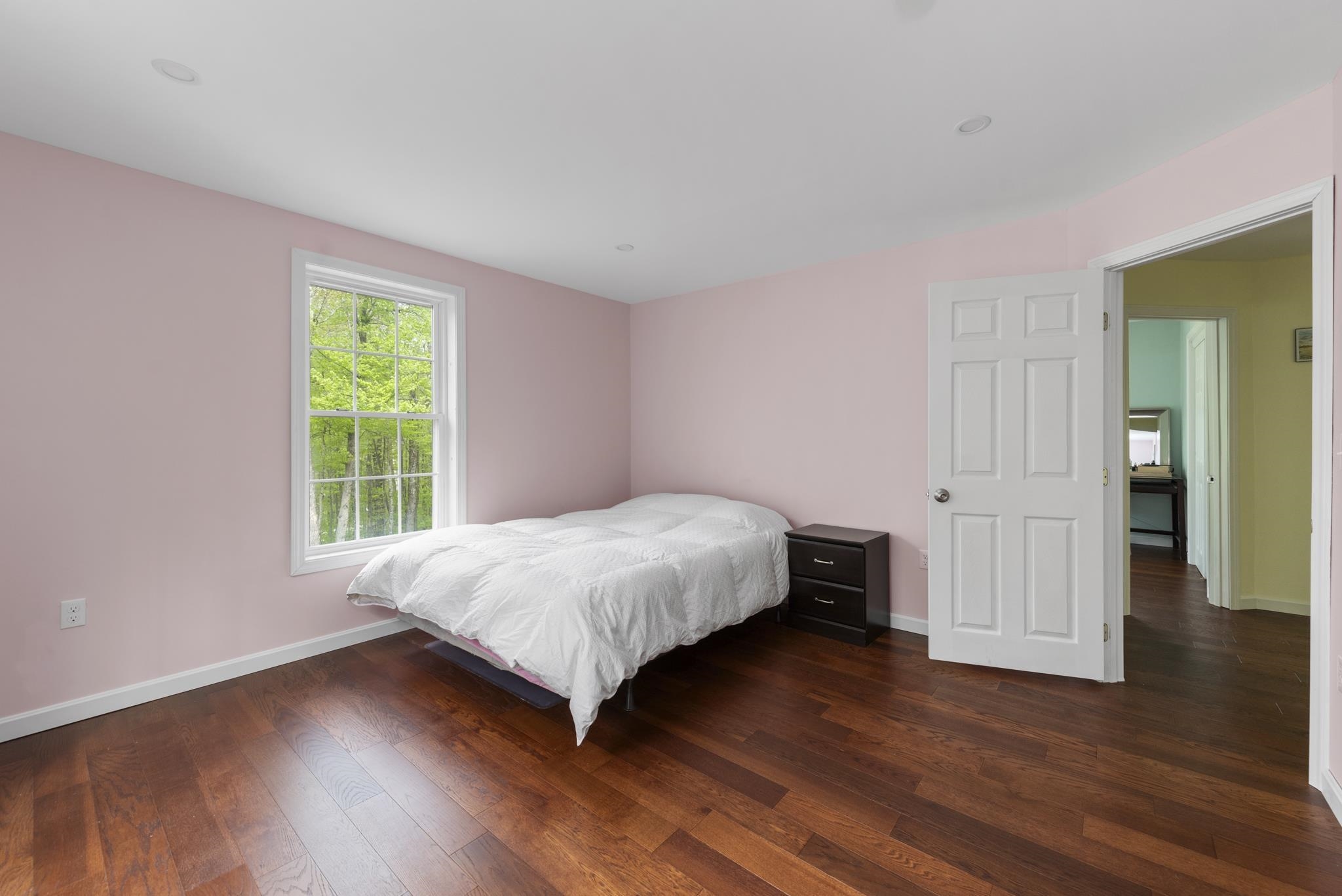 Rumney, New Hampshire 03266, United States, 3 Bedrooms Bedrooms, ,2 BathroomsBathrooms,Residential,Pending,116888