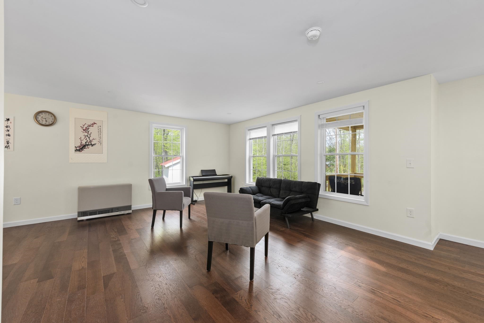 Rumney, New Hampshire 03266, United States, 3 Bedrooms Bedrooms, ,2 BathroomsBathrooms,Residential,Pending,116888