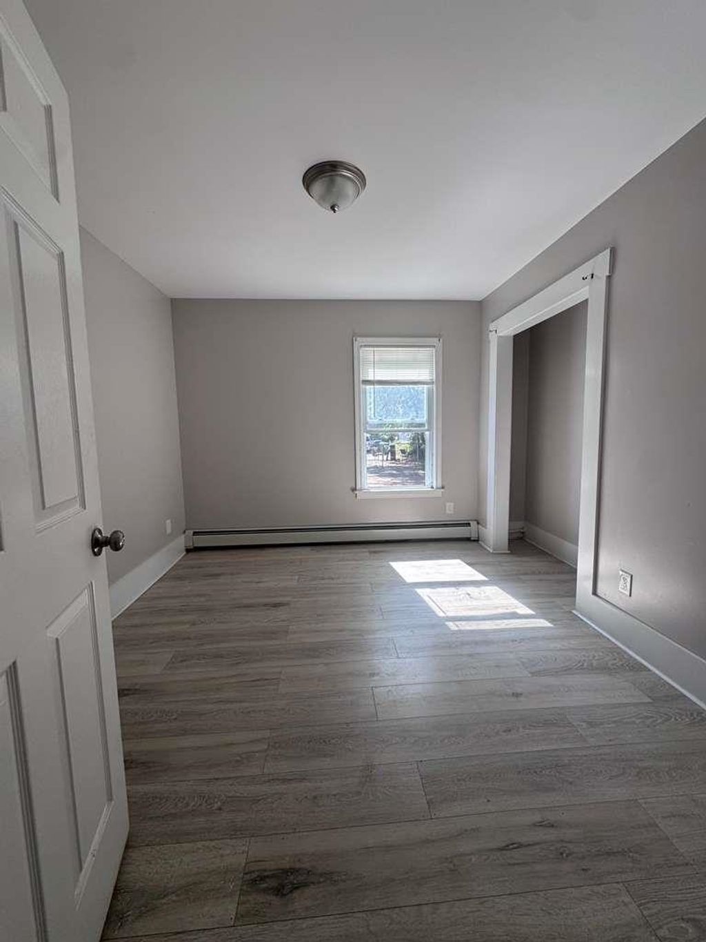 Photo of 267 Silver Street, Manchester, NH 03103 (MLS # 5067405)