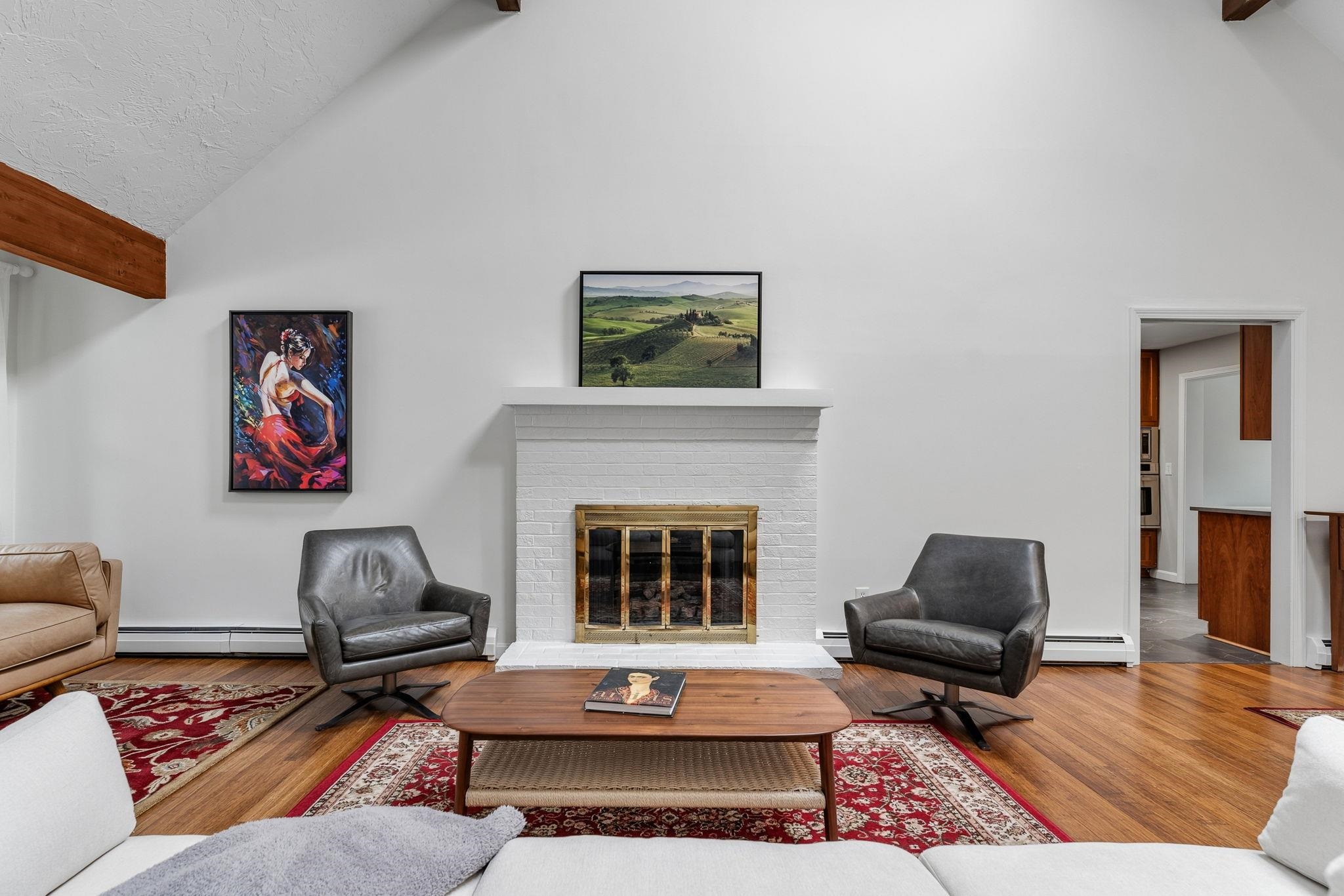 25 Pinewood Village Road 25