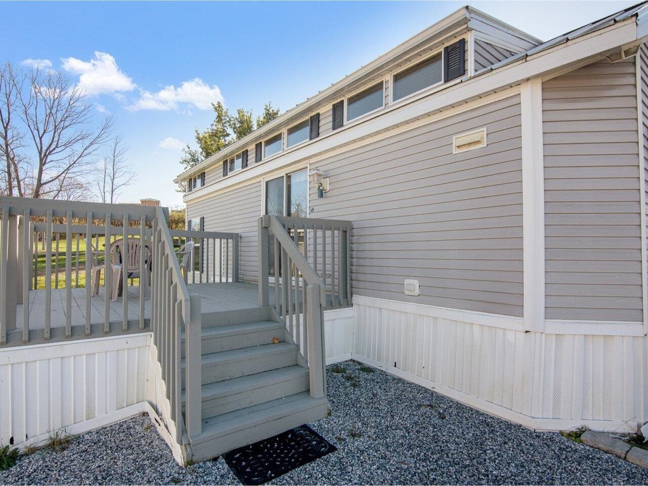 10 Salmon Lane