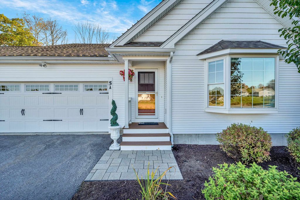 Photo of 5 Sunset Lane #A, Brentwood, NH 03833 (MLS # 5066964)