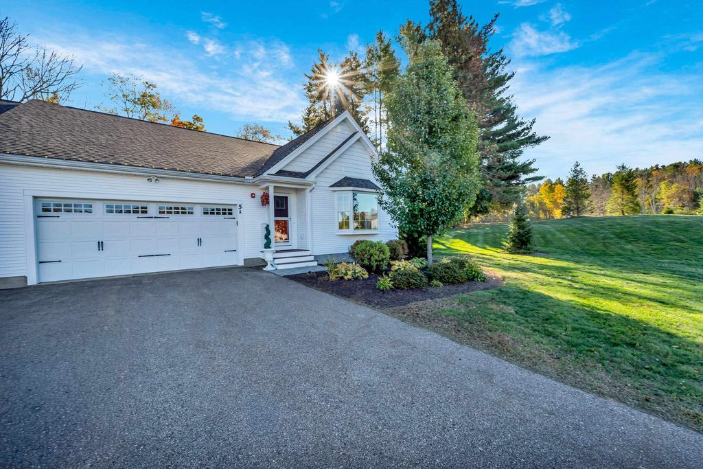 Photo of 5 Sunset Lane #A, Brentwood, NH 03833 (MLS # 5066964)