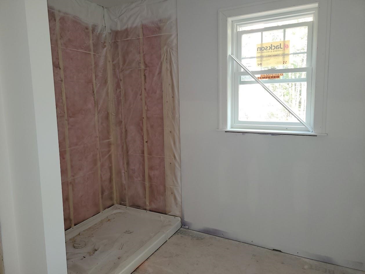 Barnstead, New Hampshire 03218, United States, 3 Bedrooms Bedrooms, ,2 BathroomsBathrooms,Residential,Active,186342