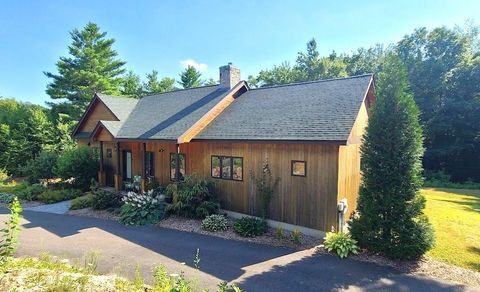 Photo of 4 Wild Turkey Road, Deerfield, NH 03037 (MLS # 5081355)