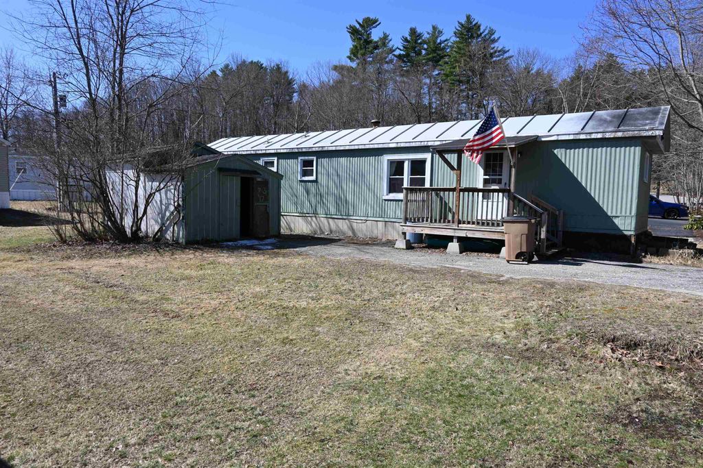 Photo of 173 Preston Street, Hillsborough, NH 03244 (MLS # 5082693)