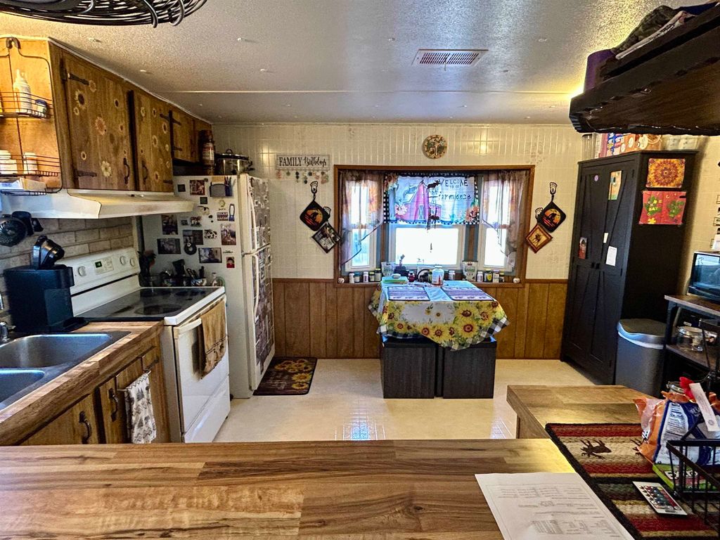Photo of 10 Brookside Drive, Gorham, NH 03581 (MLS # 5083088)