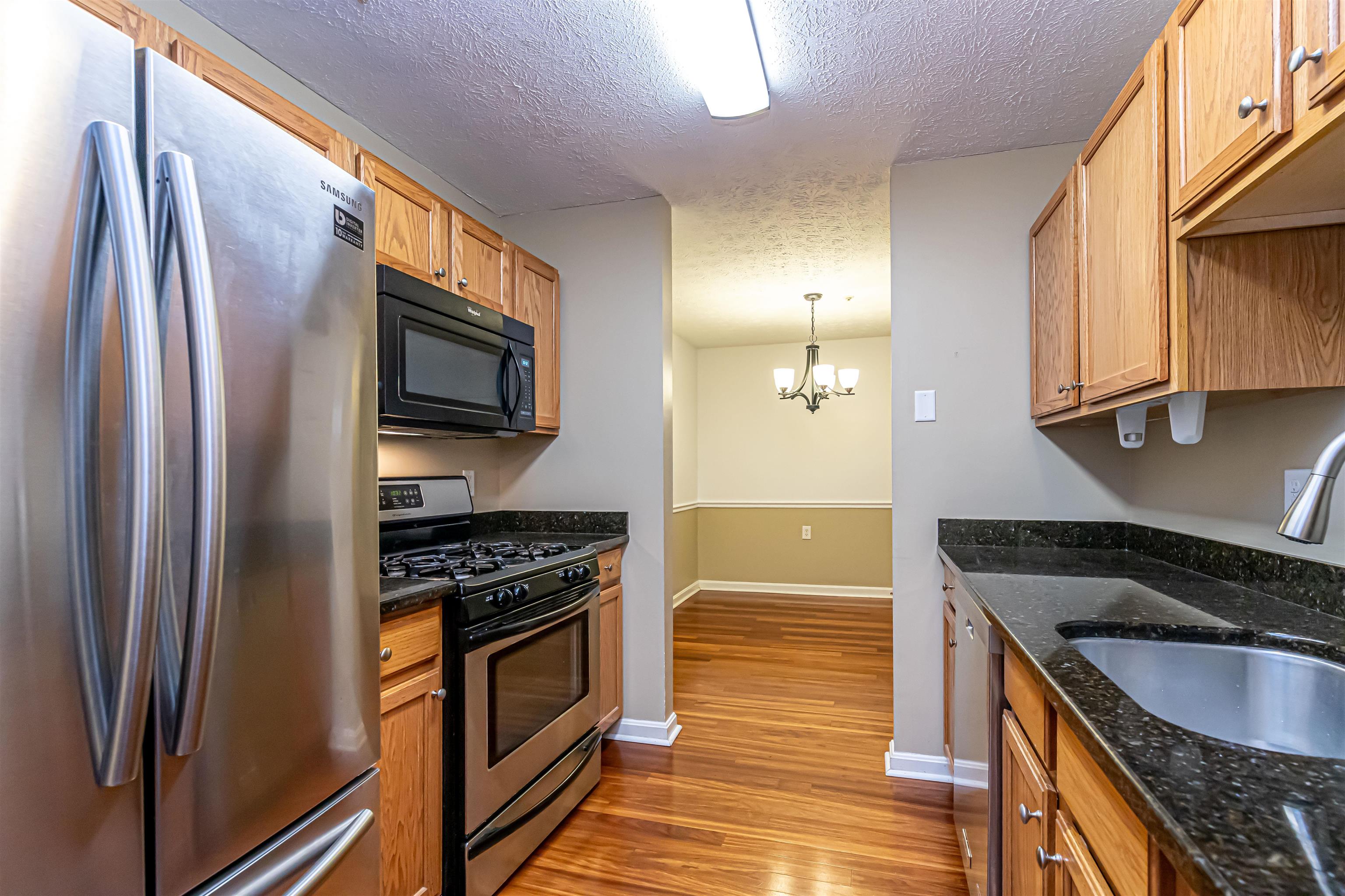 9 Crosswoods Path Boulevard 12
