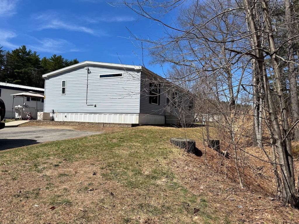 Photo of 94 Oriole Avenue, Keene, NH 03431 (MLS # 5080908)