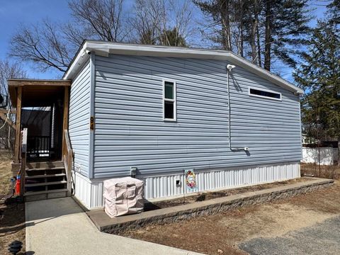 94 Oriole Avenue Keene NH 03431