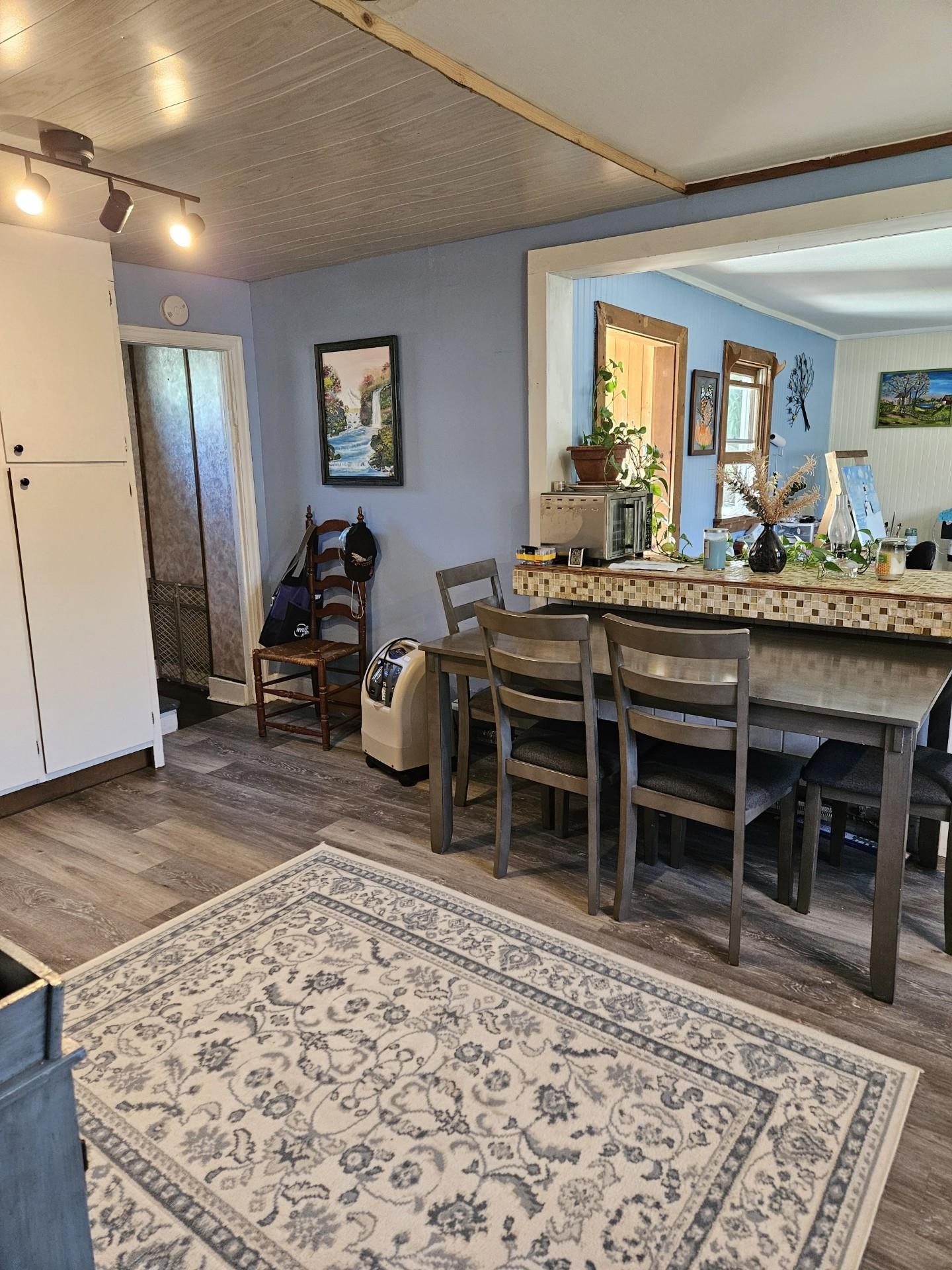 Proctor, Vermont 05765, United States, 2 Bedrooms Bedrooms, ,2 BathroomsBathrooms,Residential,Active,177504