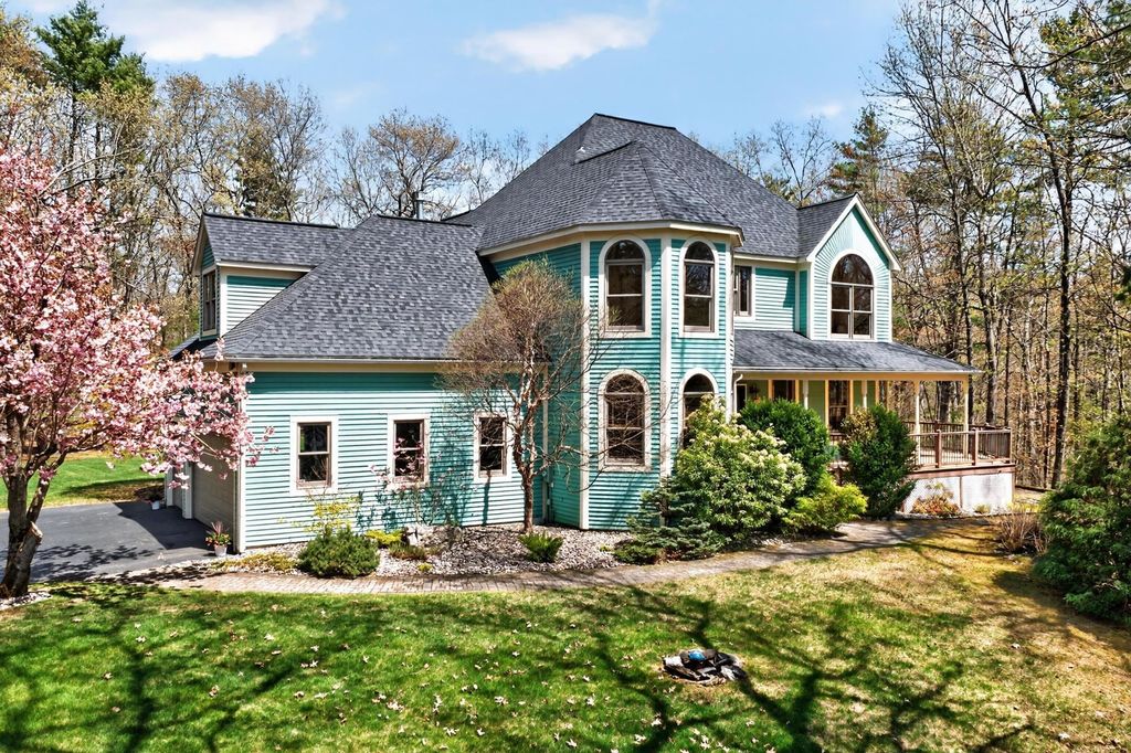 Photo of 55 Lazarus Way, Salem, NH 03079 (MLS # 5087452)