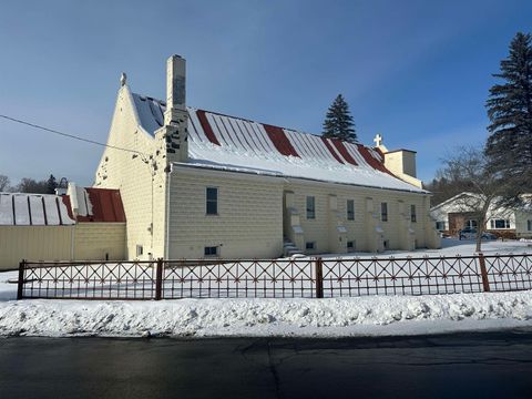 76 Beckett Street Williamstown VT 05679