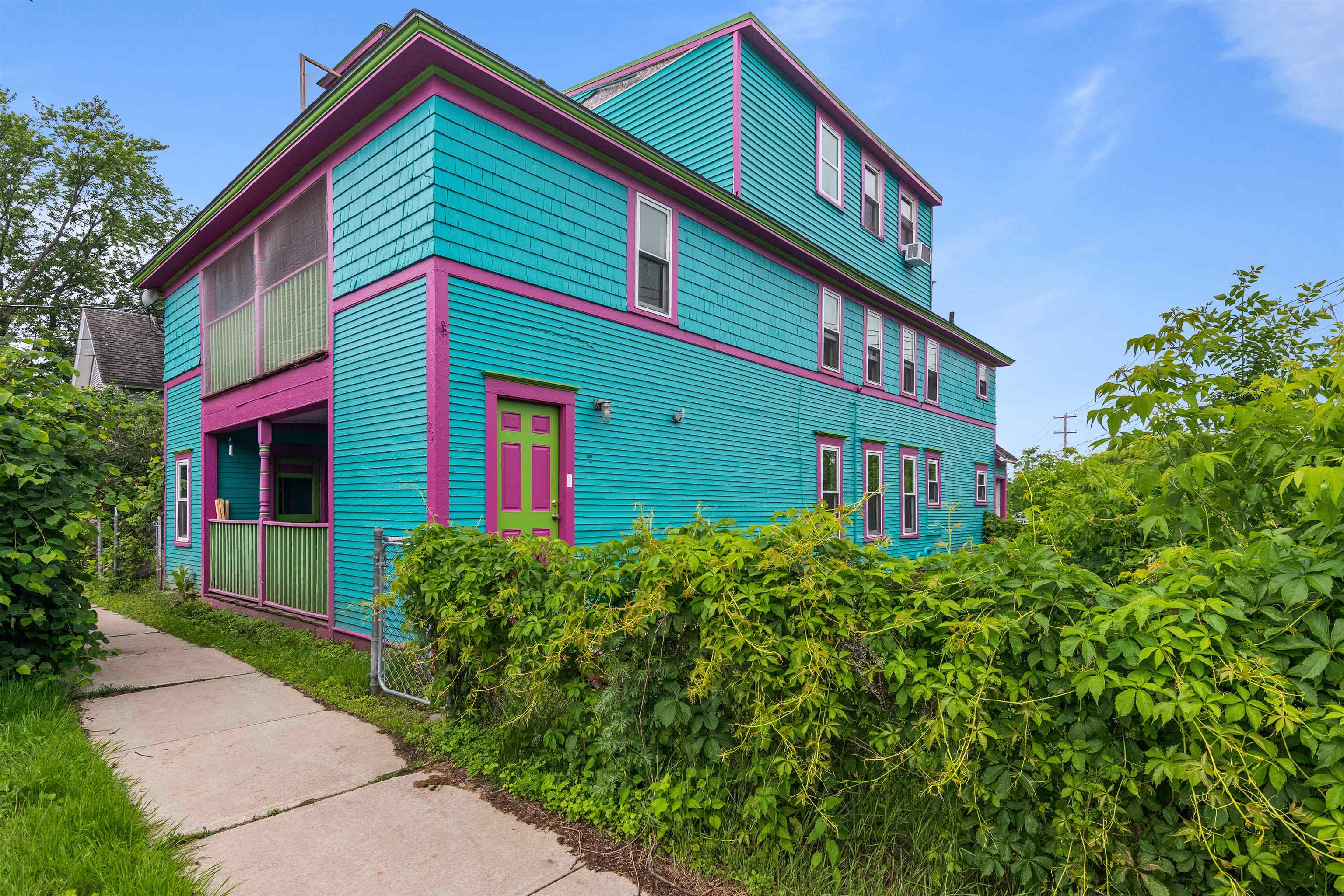 227-229 Intervale Avenue