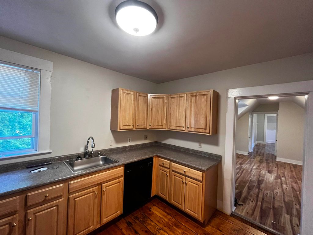 Photo of 35 Concord Street #2, Concord, NH 03301 (MLS # 5073853)