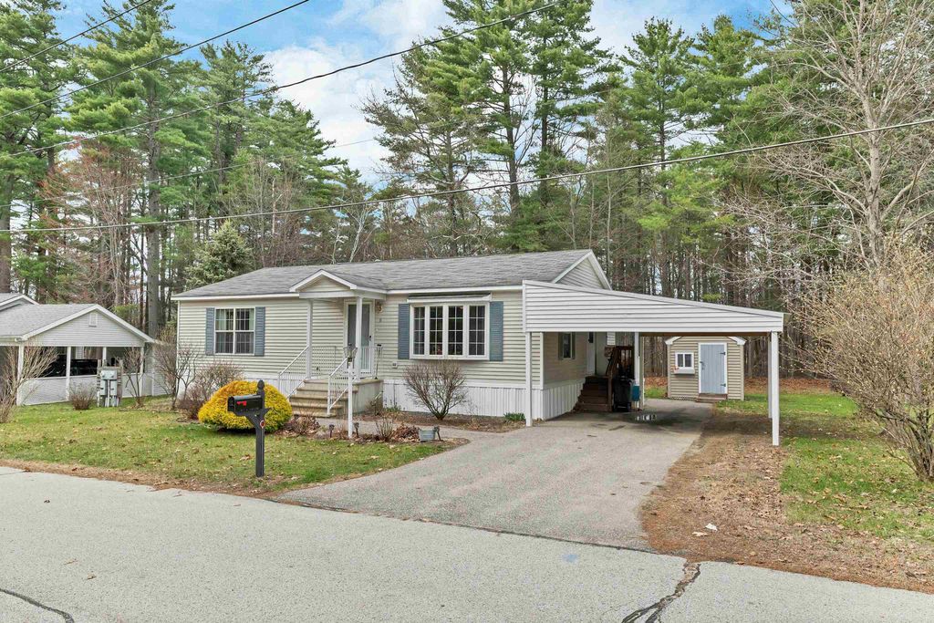 Photo of 6 Centerwood Drive, Concord, NH 03301 (MLS # 5084482)