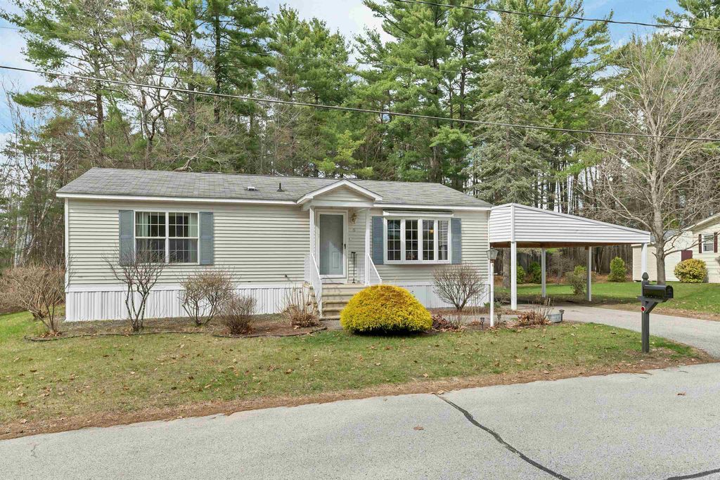Photo of 6 Centerwood Drive, Concord, NH 03301 (MLS # 5084482)