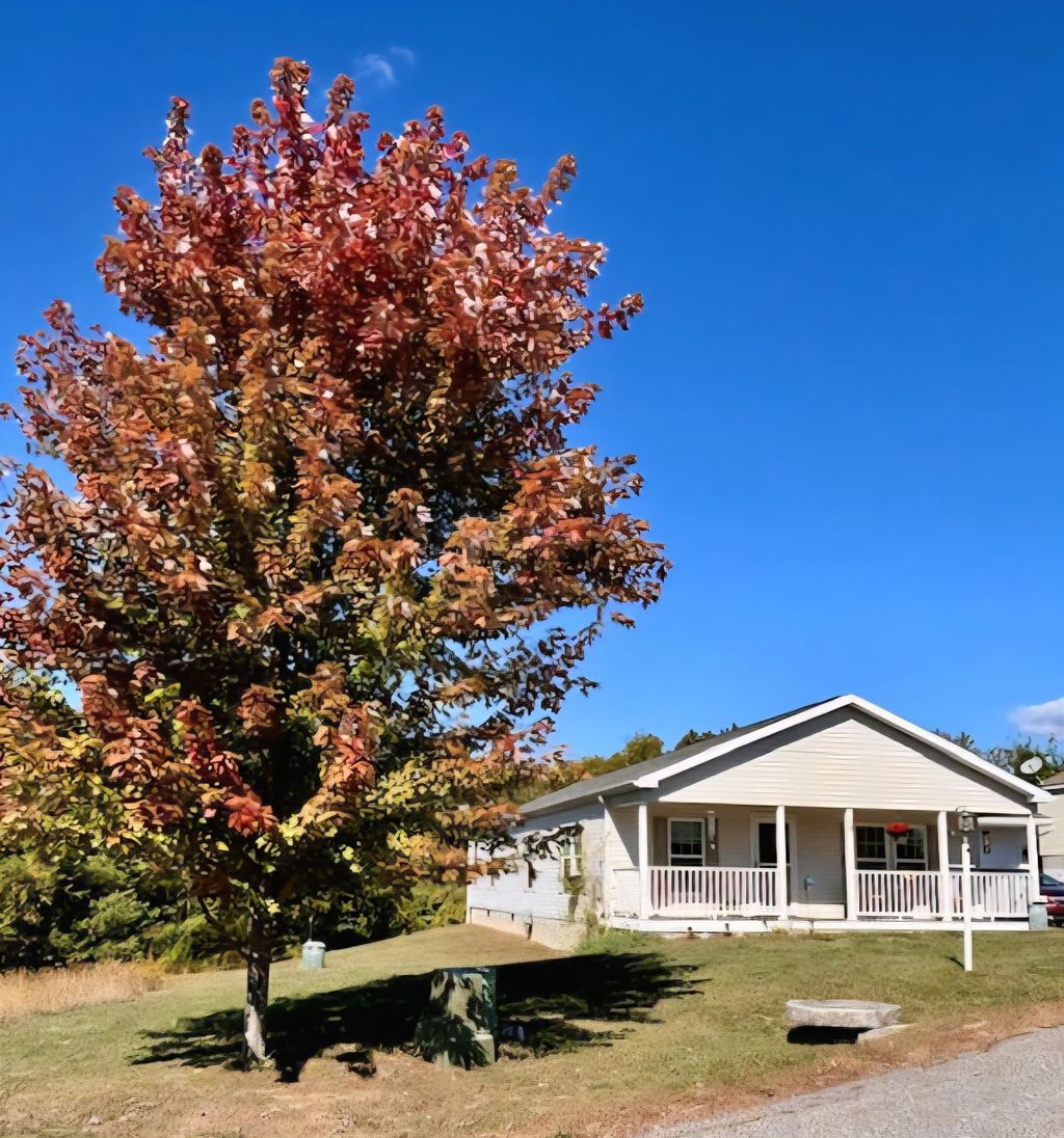 Photo of 18 Eagle Nest Drive, Franklin, NH 03253 (MLS # 5059566)
