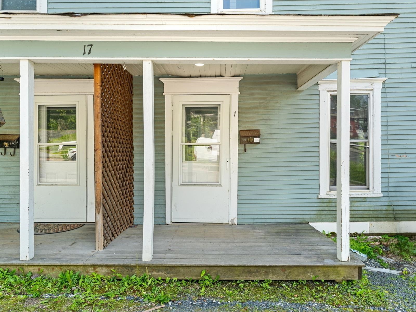17 Sibley Avenue