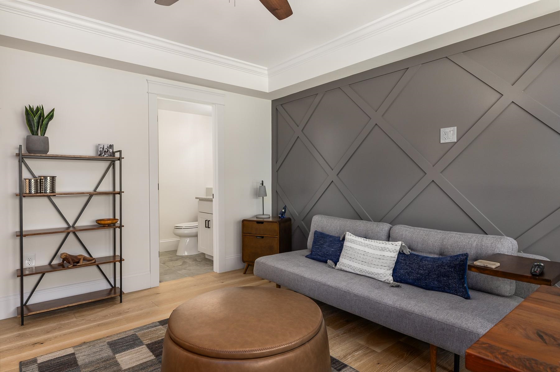 50 Cate Street 13