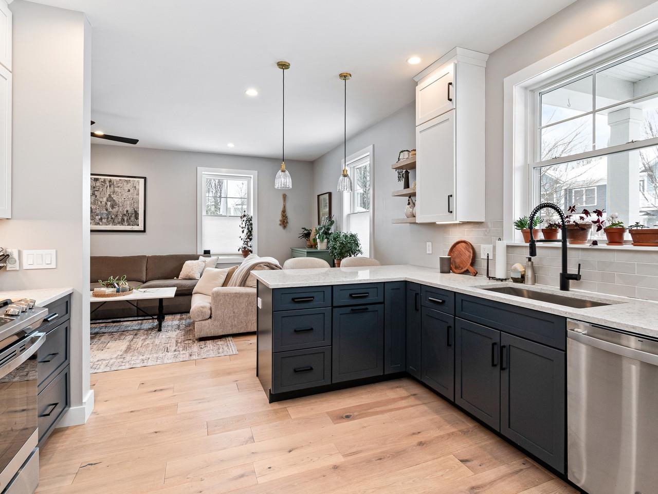 104 Churchill Street