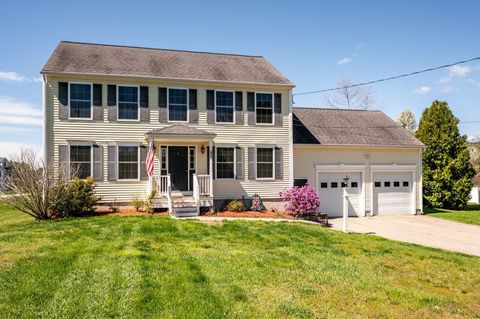 Photo of 420 Old Rochester Road, Somersworth, NH 03878 (MLS # 5088505)