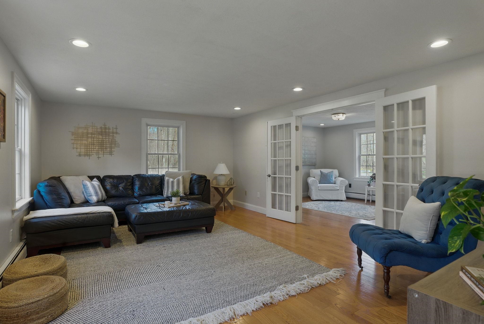 6 Cider Mill Road