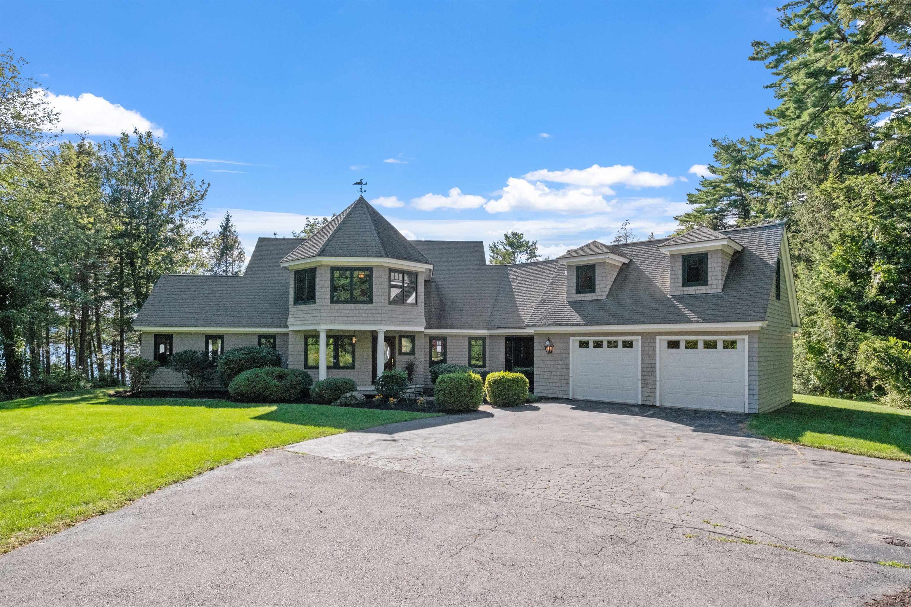 20 Elm Point