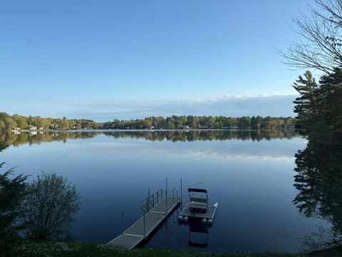 271 Pond View Drive Hampstead NH 03826