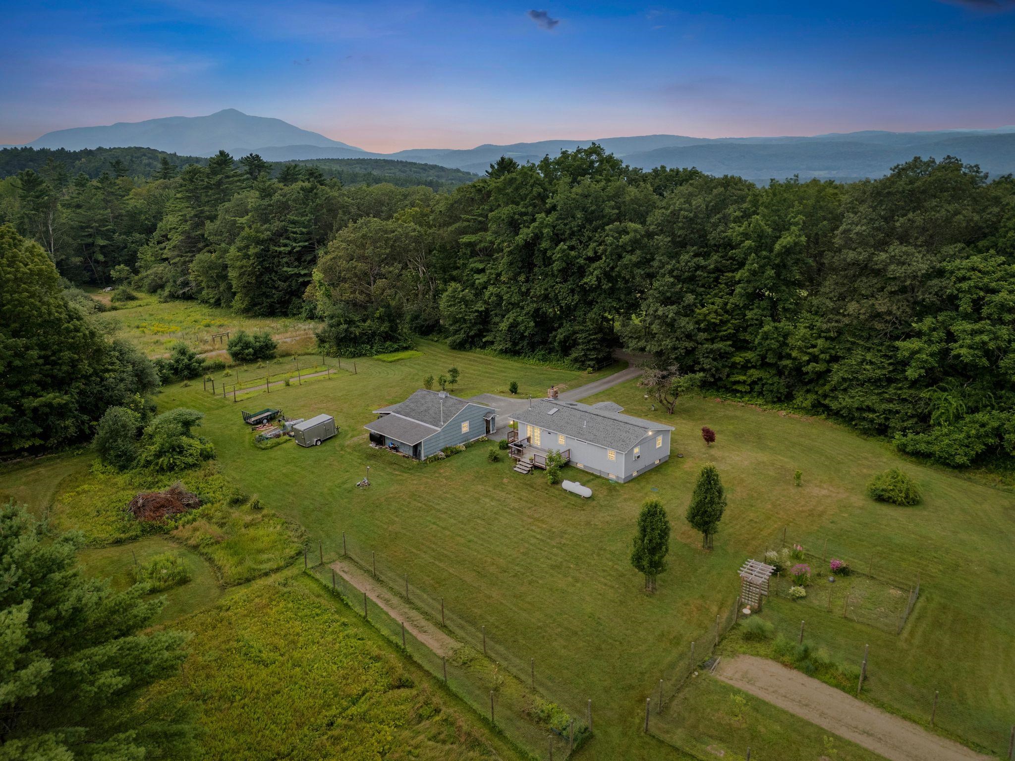 Plainfield, New Hampshire 03781, United States, 3 Bedrooms Bedrooms, ,1 BathroomBathrooms,Residential,Active,184219