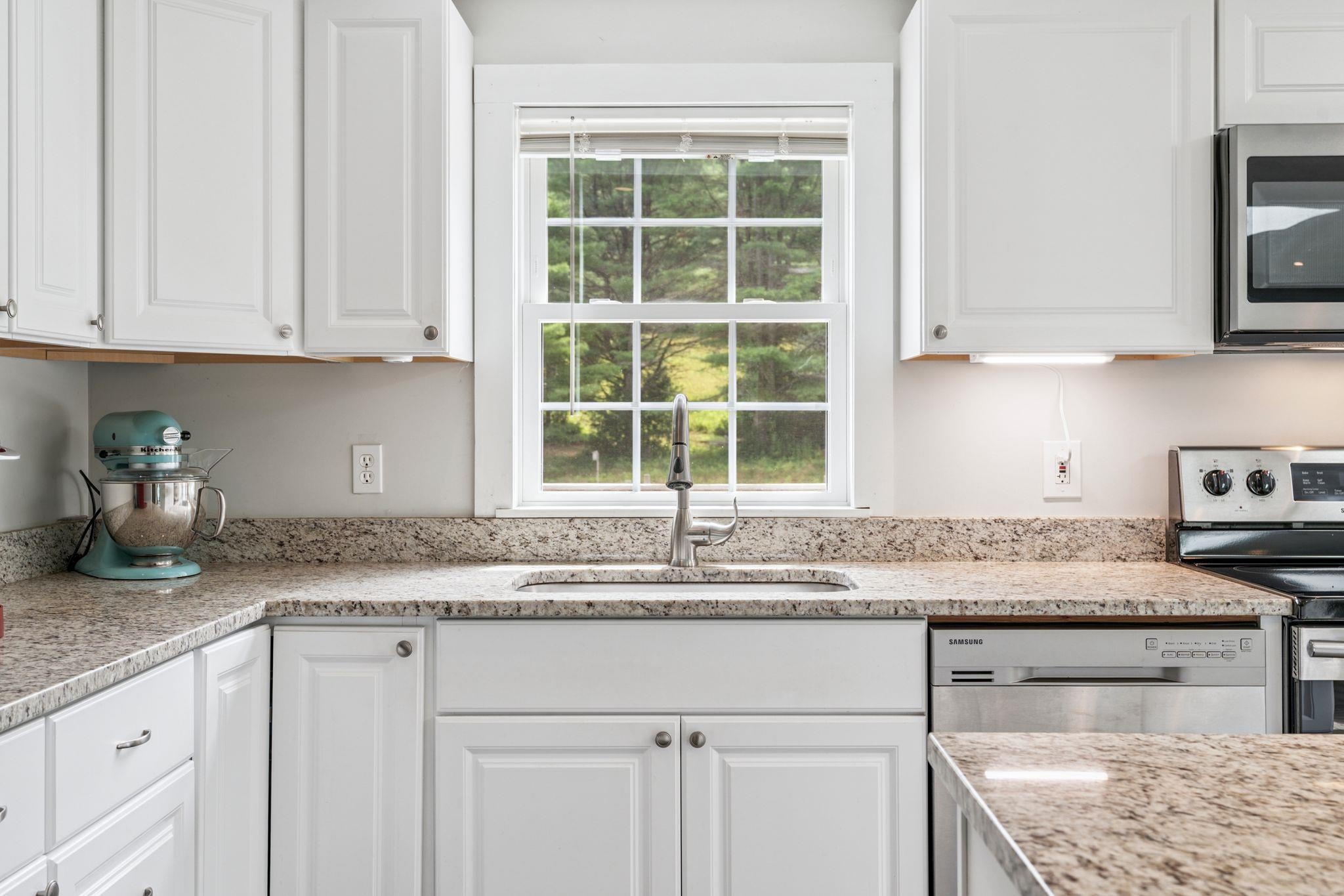 Plainfield, New Hampshire 03781, United States, 3 Bedrooms Bedrooms, ,1 BathroomBathrooms,Residential,Active,184219