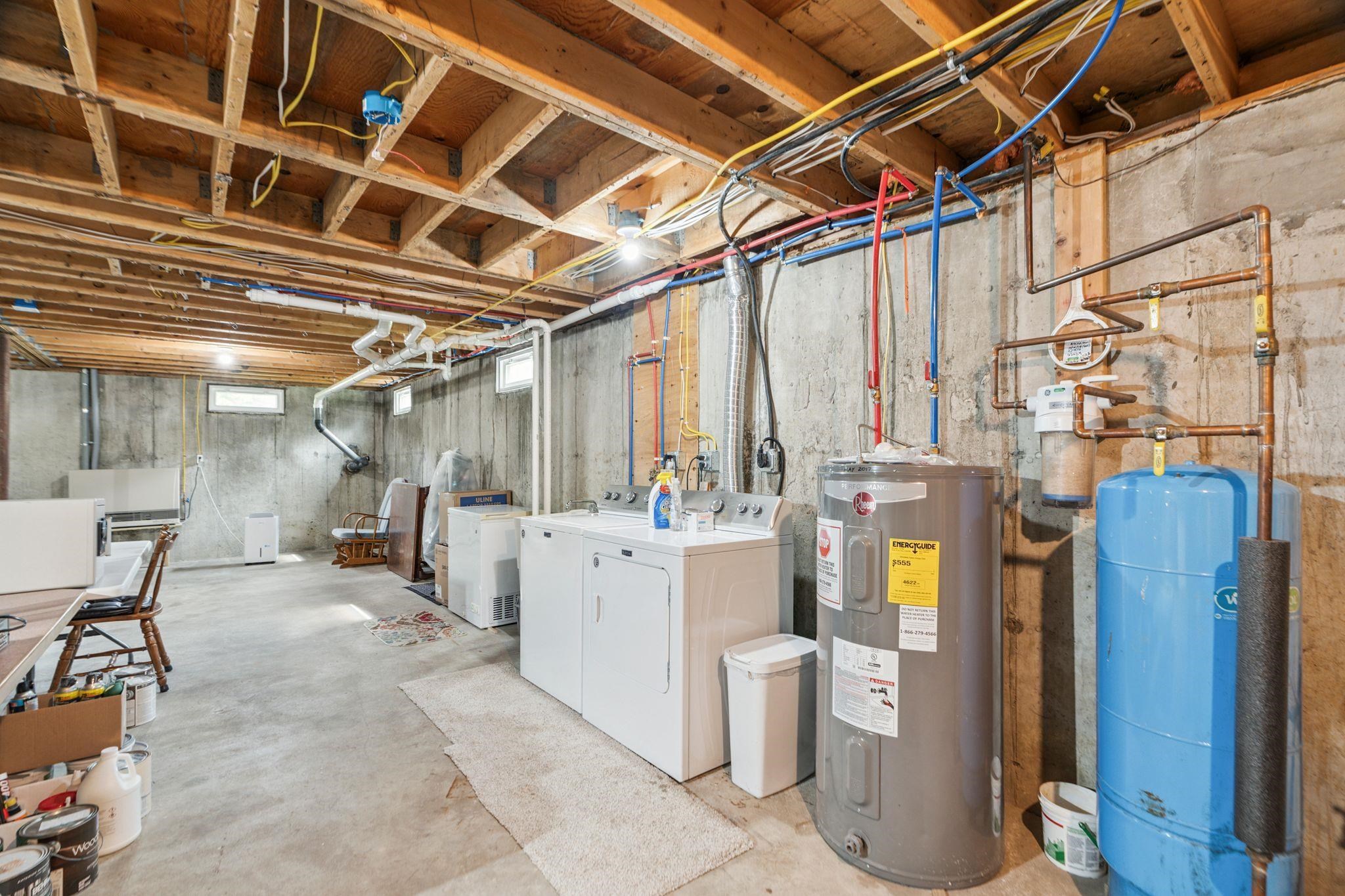 Plainfield, New Hampshire 03781, United States, 3 Bedrooms Bedrooms, ,1 BathroomBathrooms,Residential,Active,184219