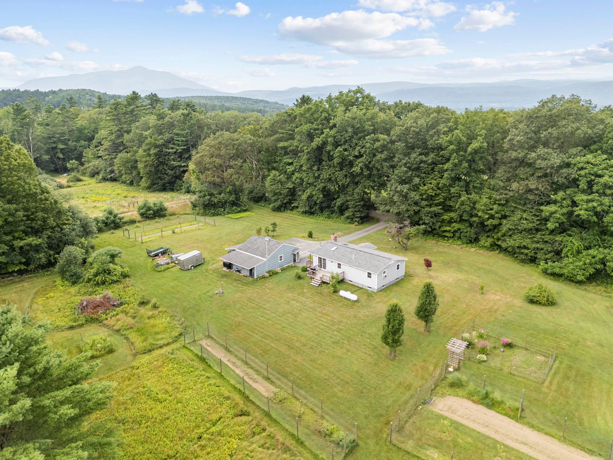 Plainfield, New Hampshire 03781, United States, 3 Bedrooms Bedrooms, ,1 BathroomBathrooms,Residential,Active,184219
