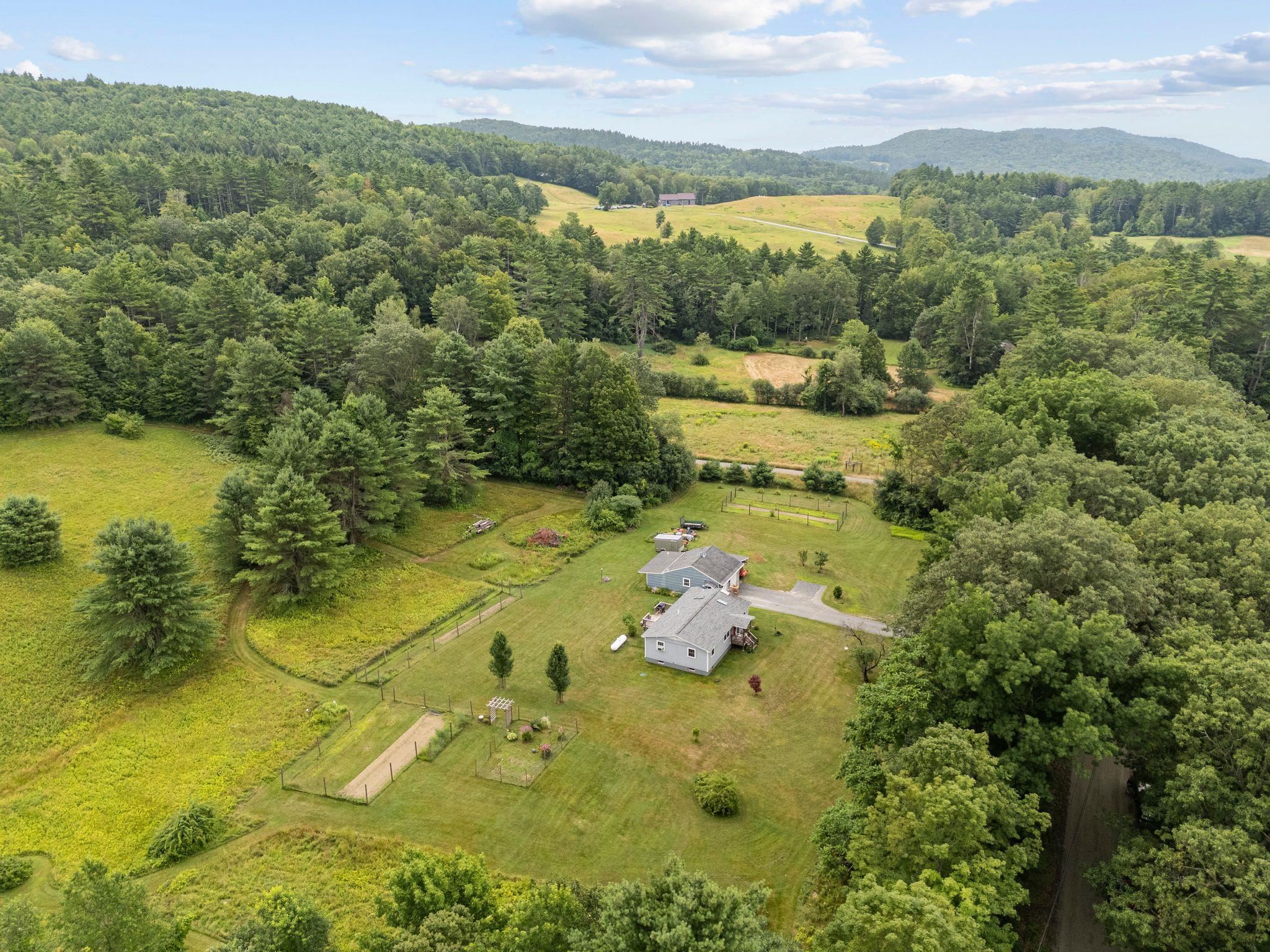 Plainfield, New Hampshire 03781, United States, 3 Bedrooms Bedrooms, ,1 BathroomBathrooms,Residential,Active,184219