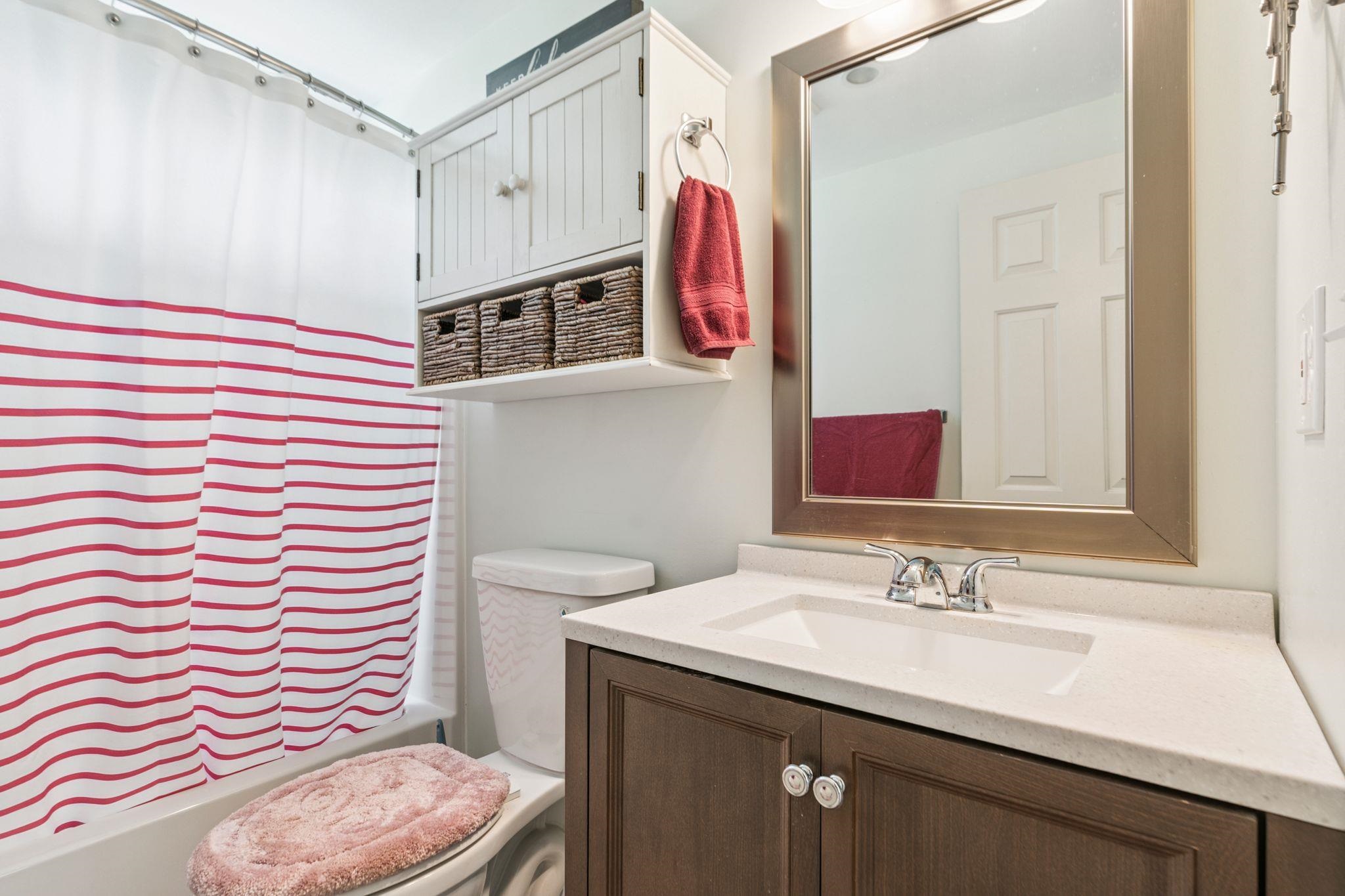 Plainfield, New Hampshire 03781, United States, 3 Bedrooms Bedrooms, ,1 BathroomBathrooms,Residential,Active,184219