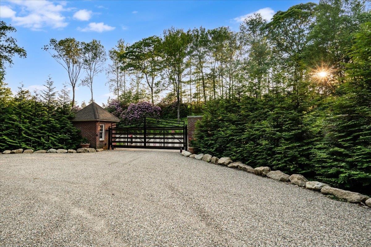 398 Scofield Mountain Road