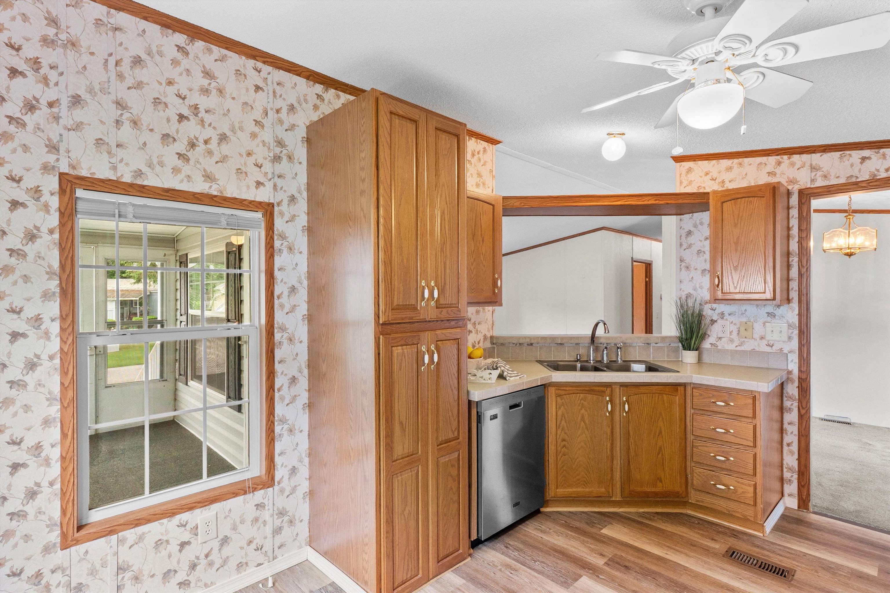 35 Oak Hill Drive
