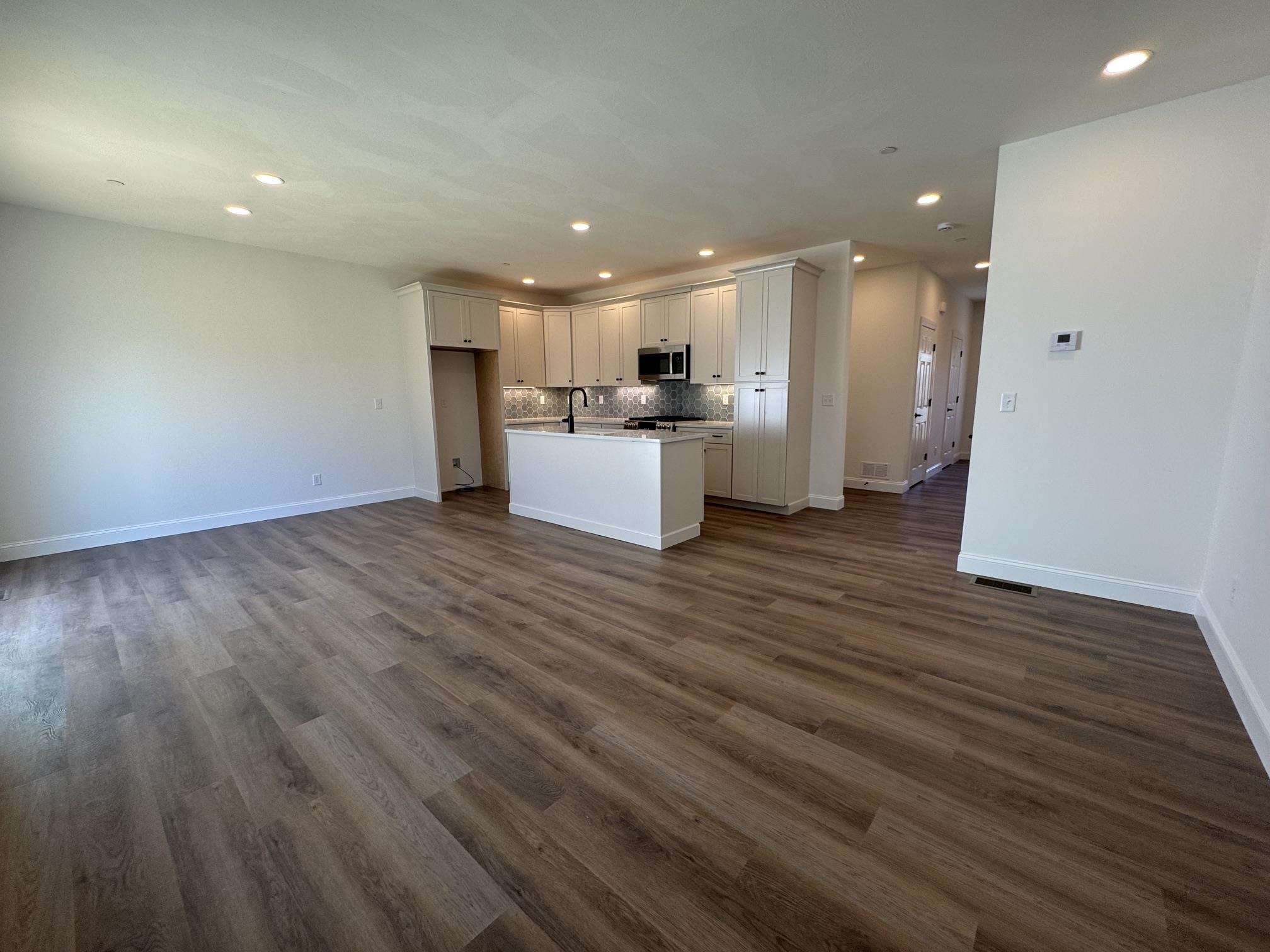 7A Dearborn Circle