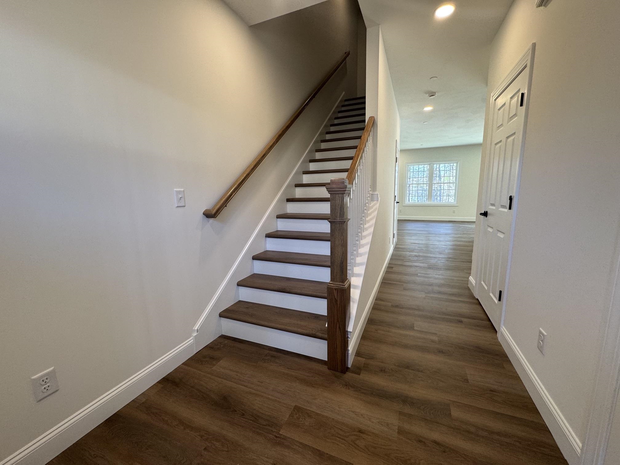 7A Dearborn Circle