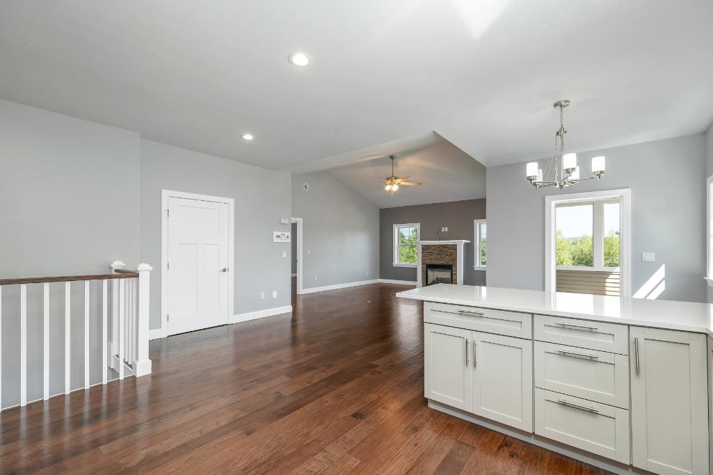 14 Stonehenge Circle 11