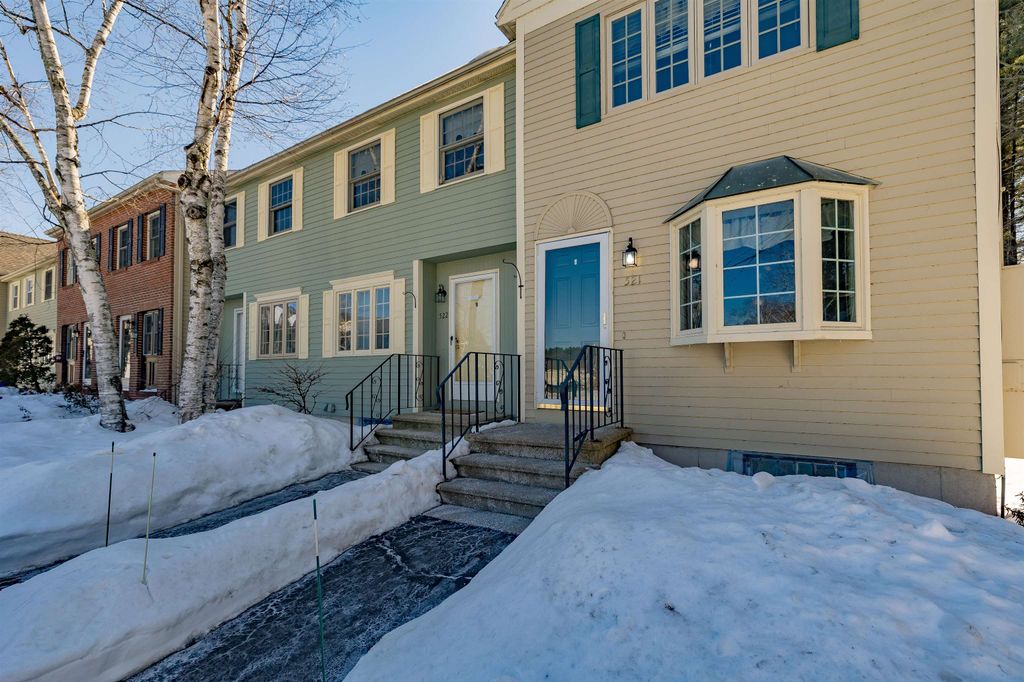 Photo of 521 Fox Hollow Drive, Hudson, NH 03051 (MLS # 5078508)